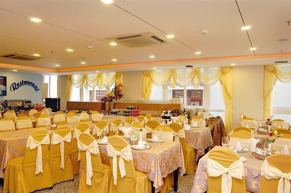 Nam Hung Hotel Nha Trang Bagian luar foto