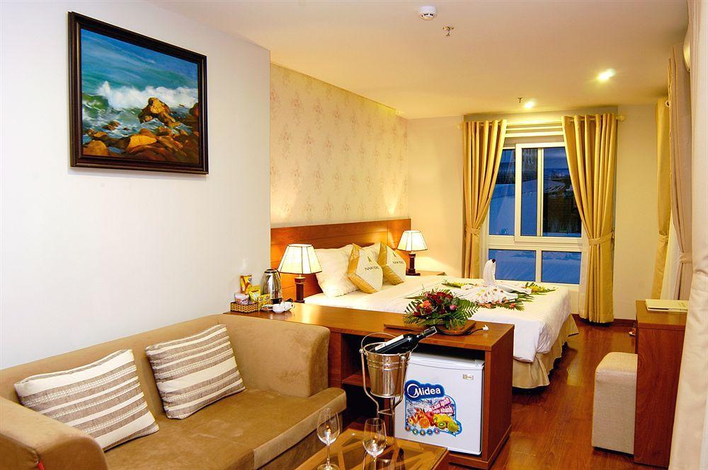 Nam Hung Hotel Nha Trang Bagian luar foto