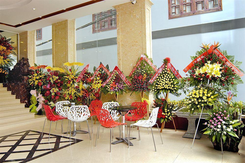 Nam Hung Hotel Nha Trang Bagian luar foto